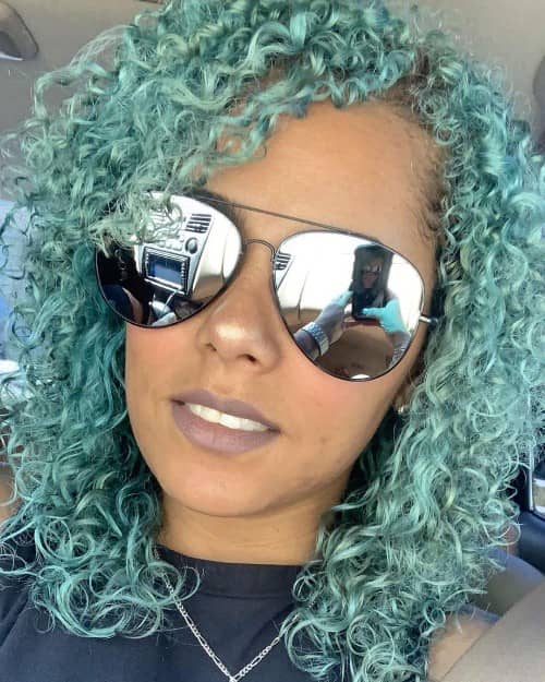 EMERALD CURLY HAIR COLOR IDEA