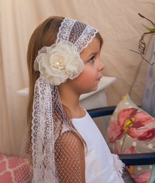 Curacao portrait of a girl during her first holy communion Stock Photo   Alamy