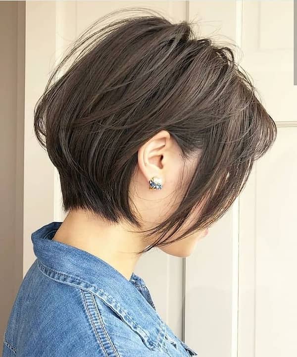 General Medium Length Bob Haircut