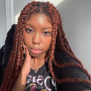 15 Cute Passion Twists Crochet Hairstyles You'll Love