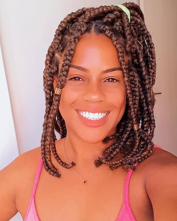 25 Lightweight Jumbo Box Braid Hairstyles That Are Cute