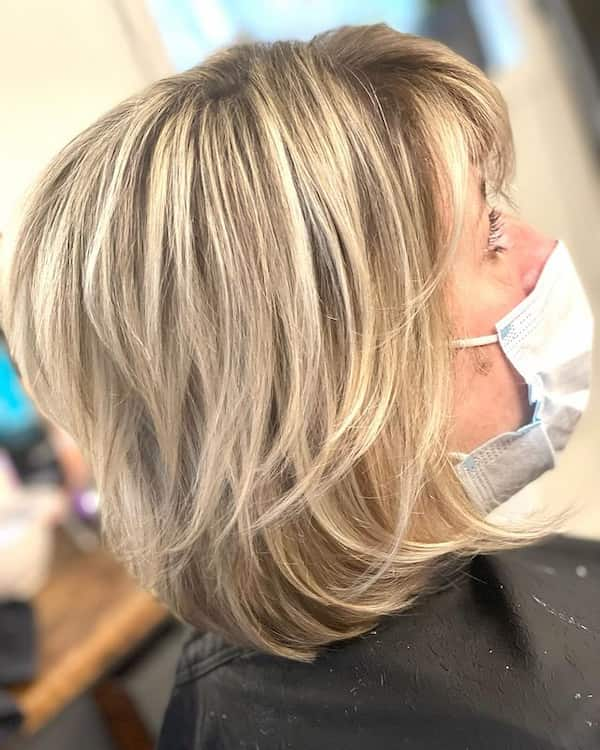 Layered Bob with Highlight