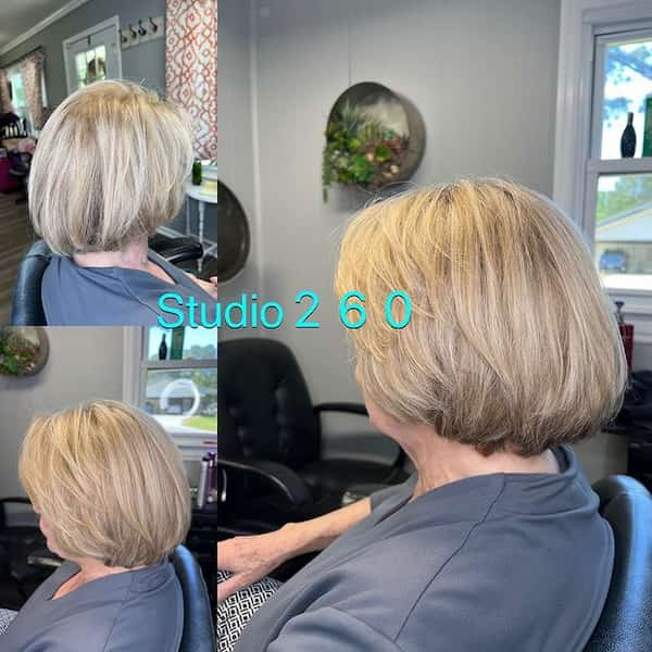 Summer Blonde Layered Bob