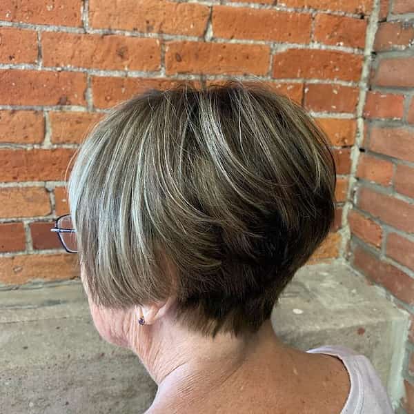 15 Youthful Haircuts for Older Women with Thin Hair