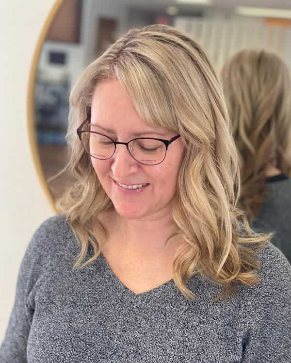 Long Hairstyles for Women Over 50 with Glasses