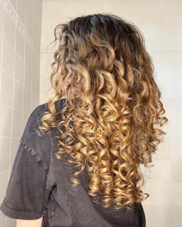 Beautiful Coppery Bold Curls for Long Blonde Hair