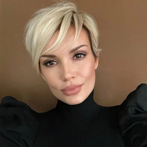 Blonde Loosen Layered Pixie Cut