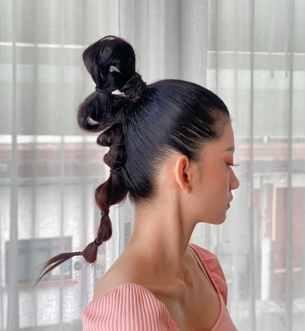 Chinese High Ponytail Updo