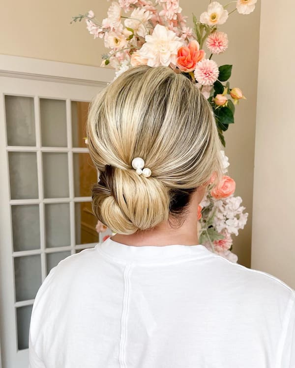 Clean Low Bun for Blonde Hair