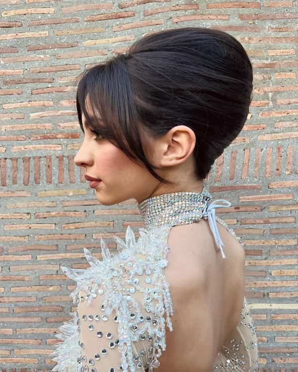 Perfect Closed Edged Updo with Fringe