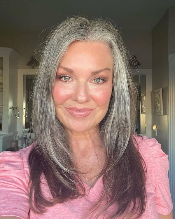 50 Youthful Gray Hairstyles for Over 50