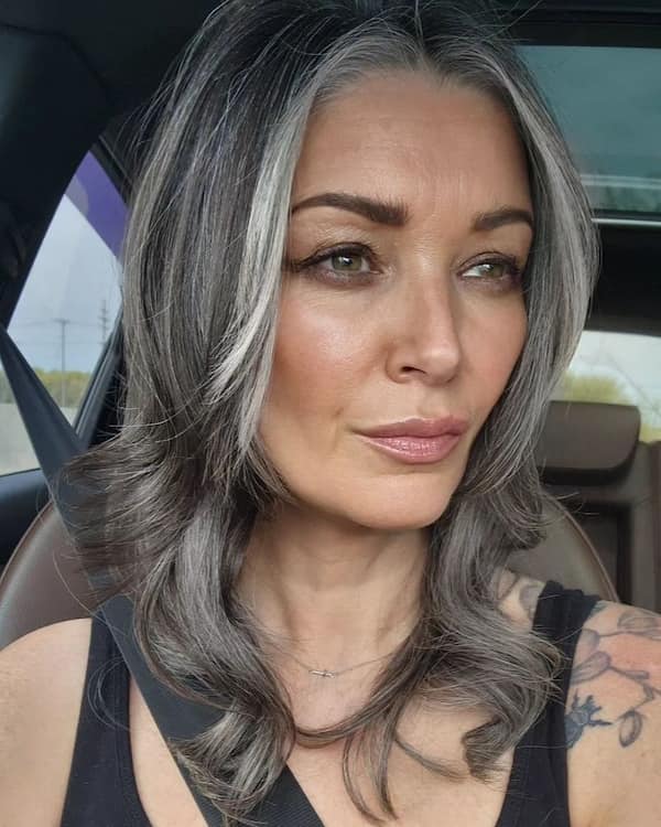Mixed-toned Gray Medium Length Hairdo