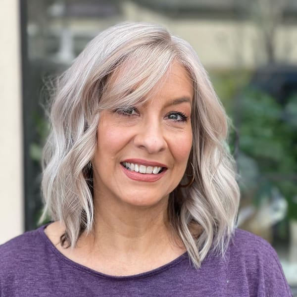 Simple Neck-Line Gray Hair with Bangs