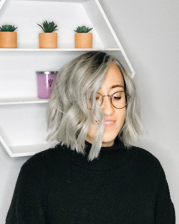 Textured Gray-Blonde Bob Cut