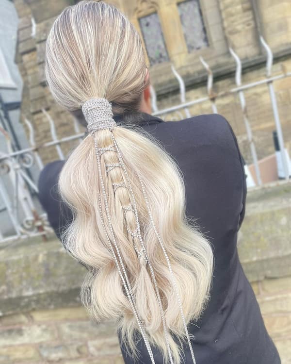 Blonde Low Ponytail with Extension