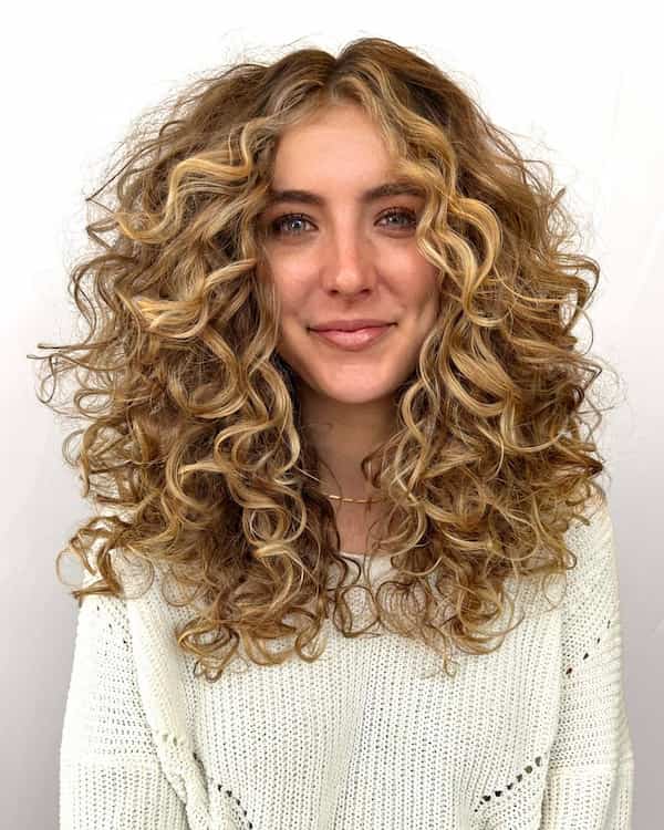 Chic Brown Curly Hair