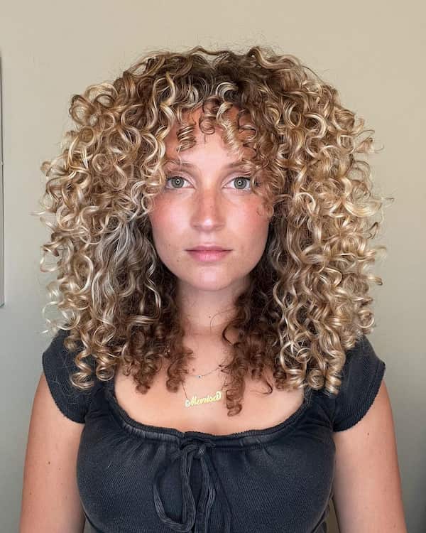Mixed-tone Curly Hair with Bangs