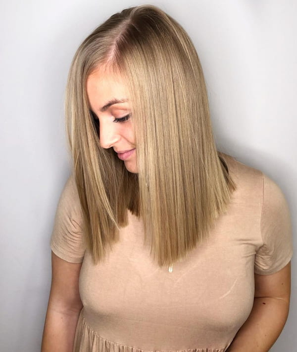 Natural Blonde Lob Haircut
