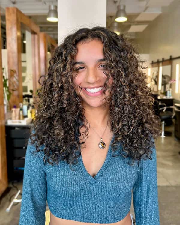 Statement Curly Hair for Round Face