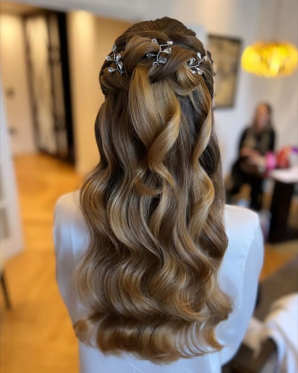 Super Glossy Bridal Waves with Half Up Twist