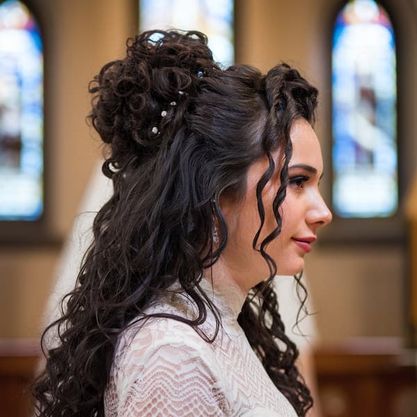 Bridal Bun for long Hair