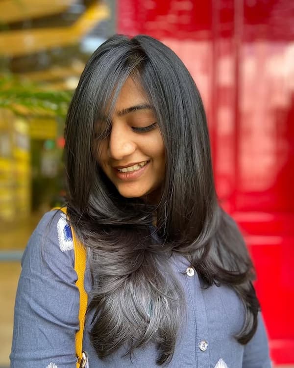 Face Framing Layered Haircut with Side Bangs 