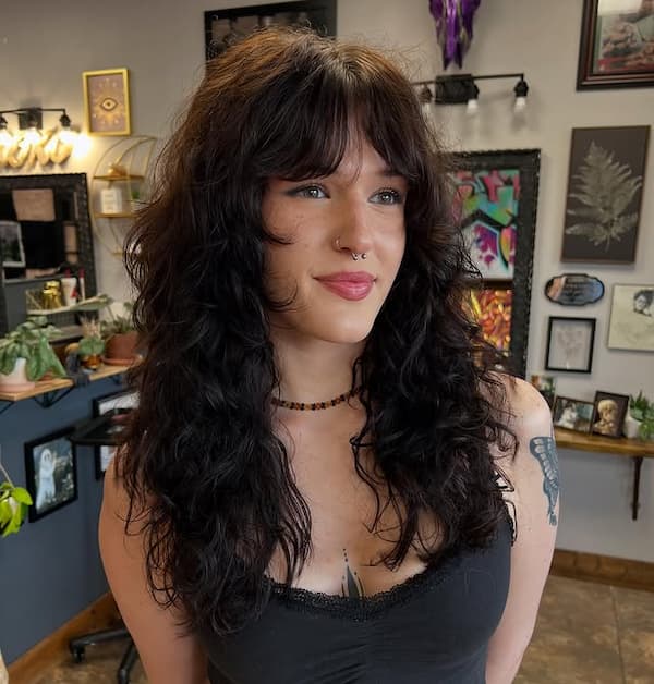 Long Fluffy Wavy Haircut with Curtain Bangs 