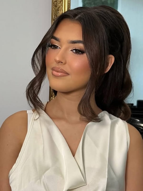 Red Carpet Inspired Ponytail with Curtain Bangs 
