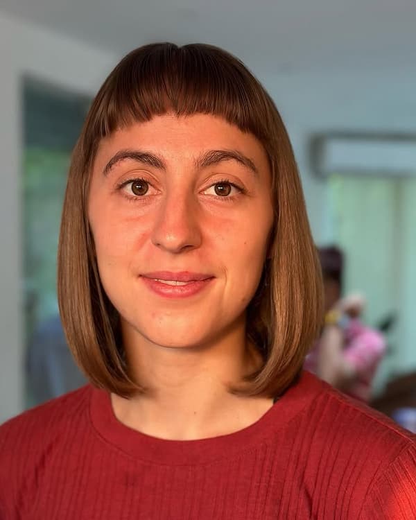Sleek Layered Bob with Cropped Fringe
