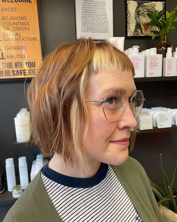 Mixed-Color Bob with Mini Fringe