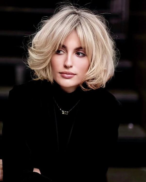 Voluminous Textured Bob with Curtain Bangs&nbsp;