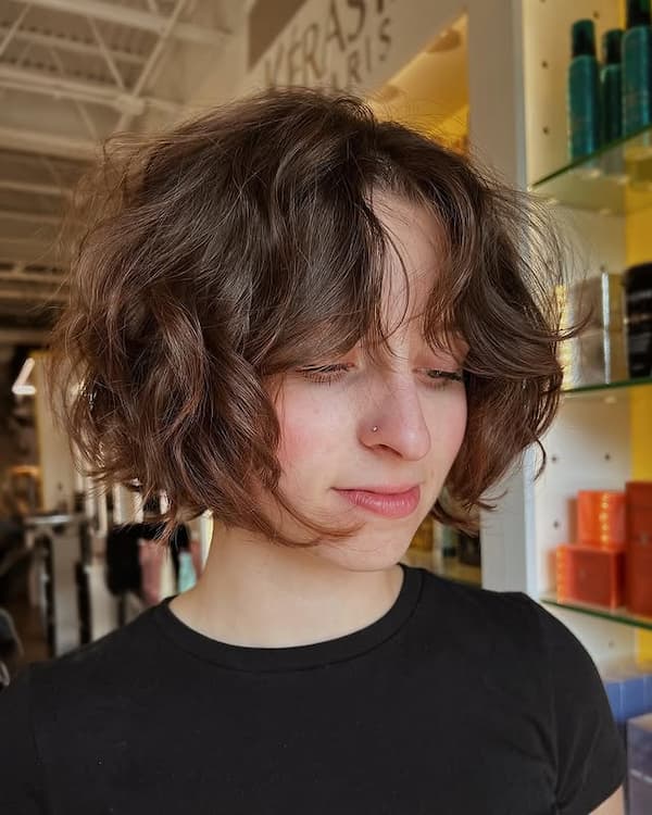 Textured Wavy Bob with Curtain Bangs&nbsp;