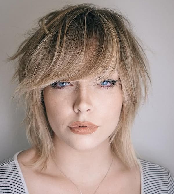 Messy Shaggy Bob with Long Side Bangs&nbsp;