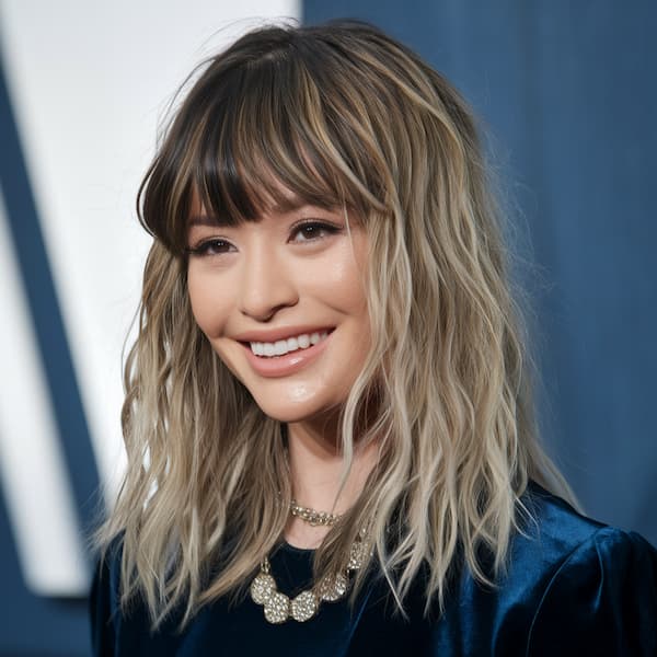 Mixed-Colored Bangs with Lob
